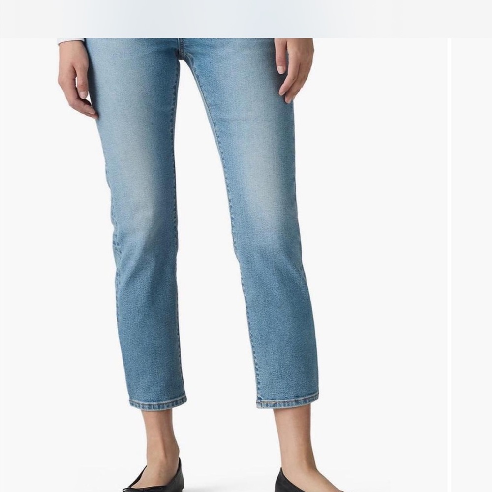 Levi’s Wedgie straight Jeans Medium Wash Ankle length size 28x28